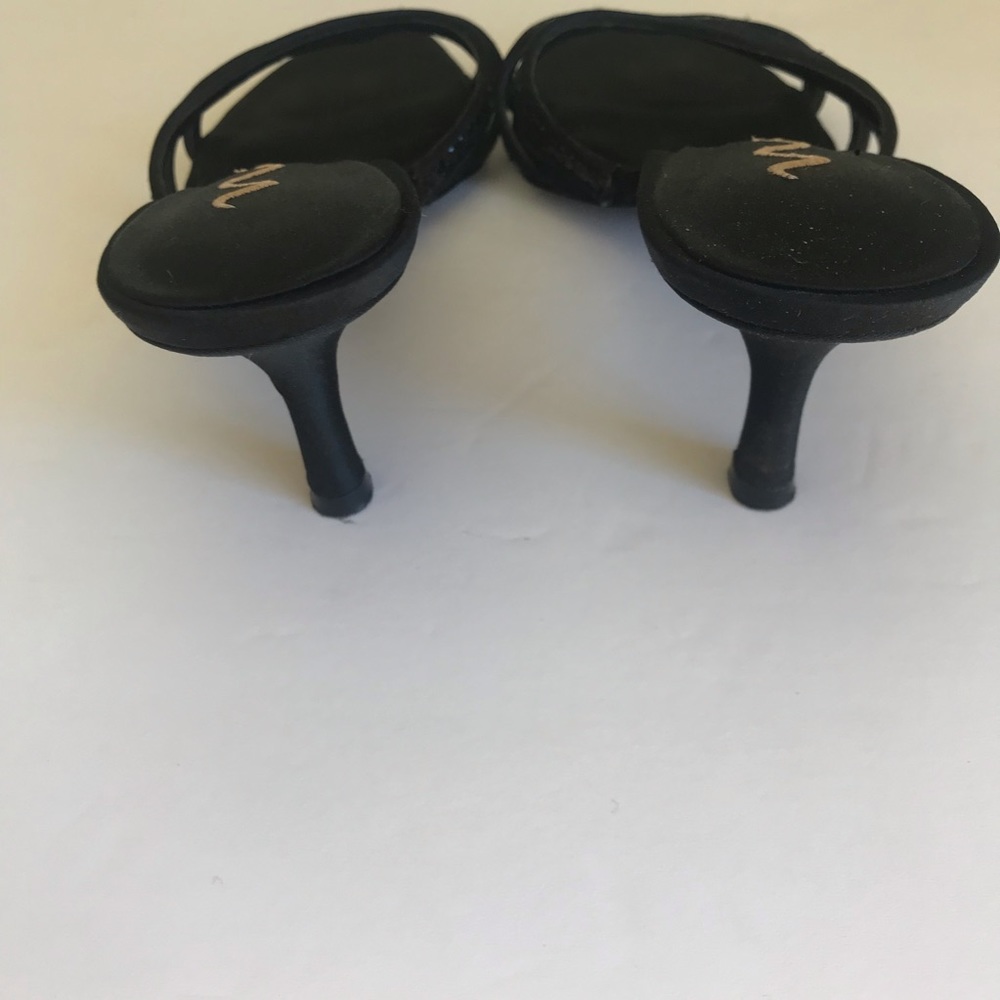 Nina Genio Black Glitter Strappy Kitten Heeled Shoes
Sandals - Picture 7 of 8